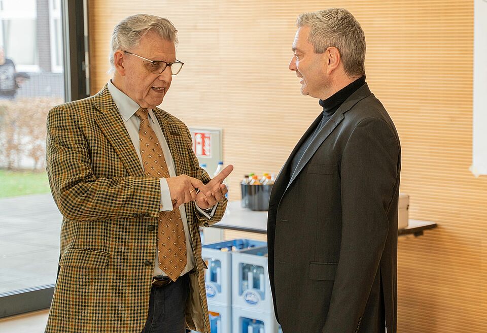 Dr. jur. Fritz Baur und Prof. Dr. André Niedostadek